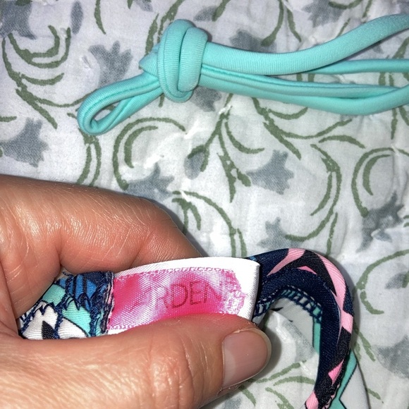 2 for $25 Ardene pattern bra S - Picture 3 of 4